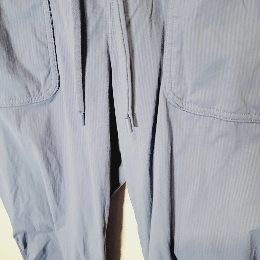 Lululemon Beyond the Studio Jogger Water Drop size 12 - Picture 5 of 10